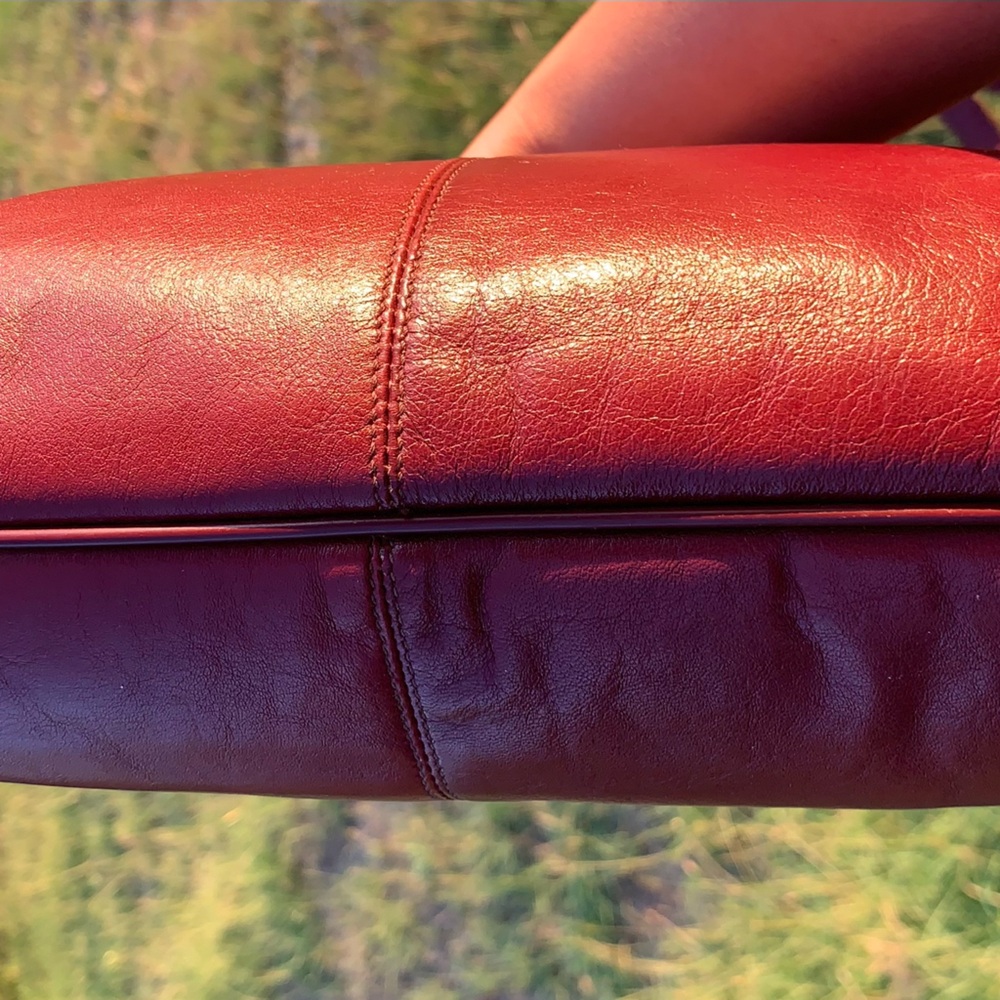 Etienne Aigner Red Oxblood Leather Shoulder Bag - Picture 16 of 16